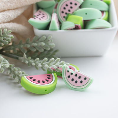 품질  Red Watermelon Shaped Silicone Beads Soft For Baby Teething 공장