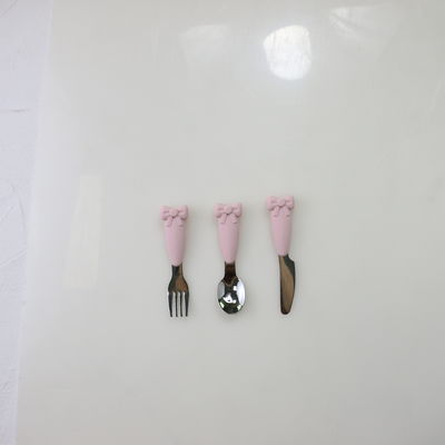 Bow Know 스테인레스 스틸 베이비 스푼 실리콘 손잡이 포크 나이프 수유 세트