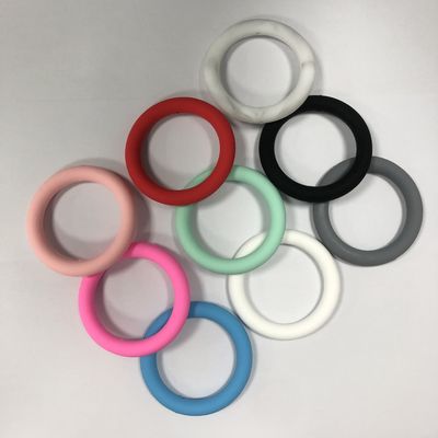 DIY 열쇠고리를 위한 대량 판매 PISSEN 실리콘 초점 O링  비즈
