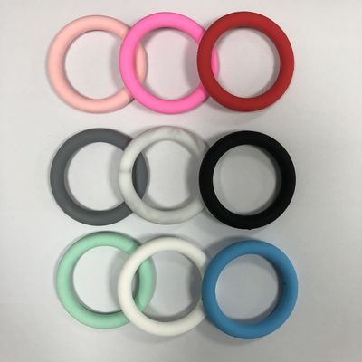 DIY 열쇠고리를 위한 대량 판매 PISSEN 실리콘 초점 O링  비즈