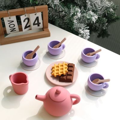 최신 아이 장난감 BPA 무료 식품 등급 17pcs 세트 실리콘 컵 스푼 코스트 디저트 차기 장난감 키트