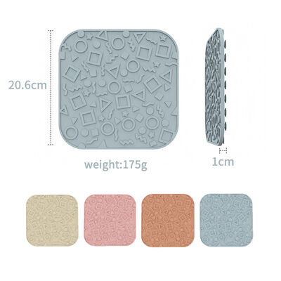 수축 컵을 가진 프리미엄 실리콘 개 립스 패드 매트